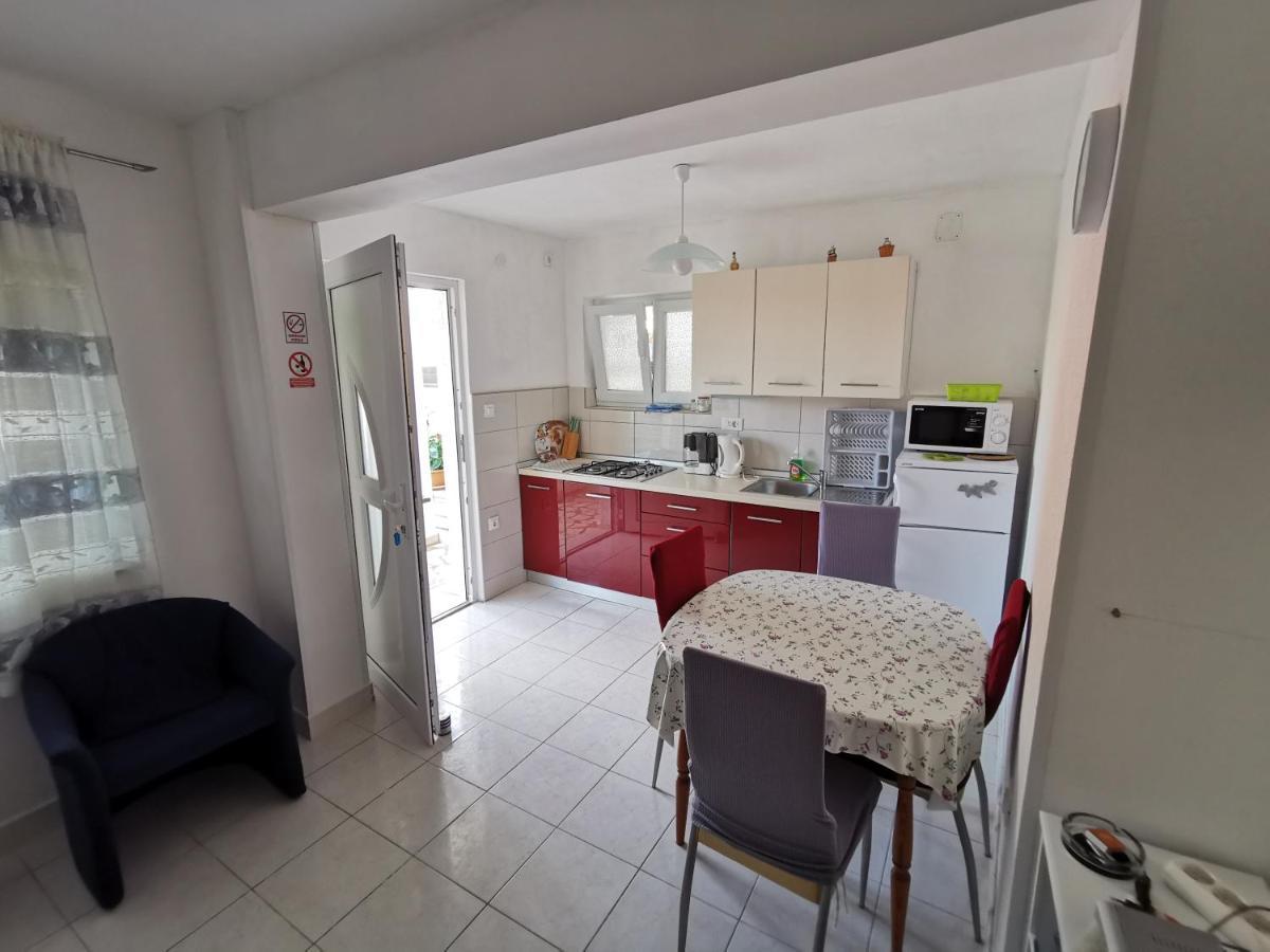 Apartment Marica Lukovo Bagian luar foto
